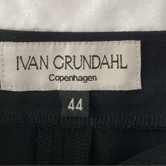 Ivan Grundahl Zs 44 black wide trousers wrap front and side tie, wool blend - Picture 12 of 13